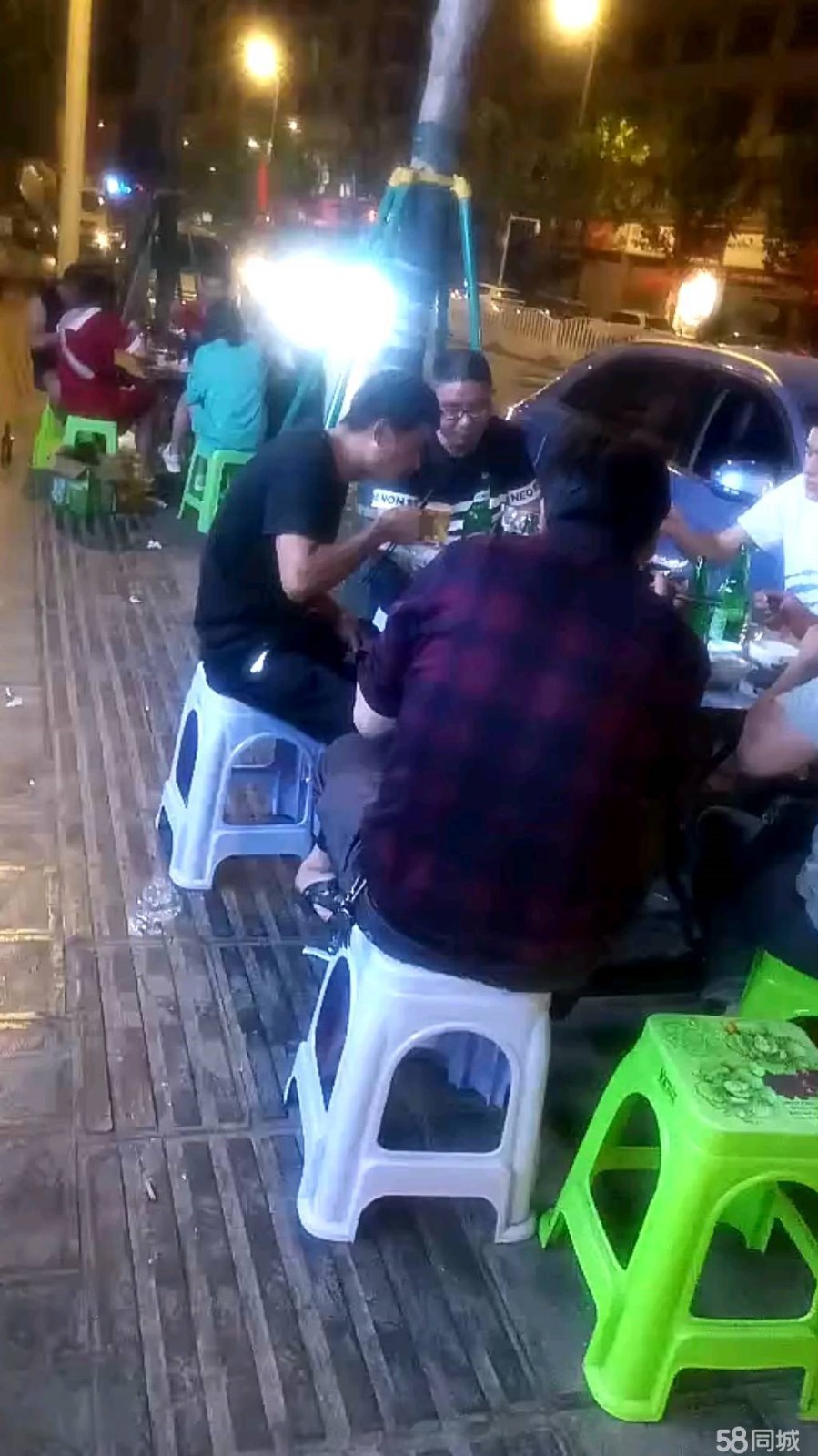 (转让) 新装修门面因为两人合伙生意不合所以转让，