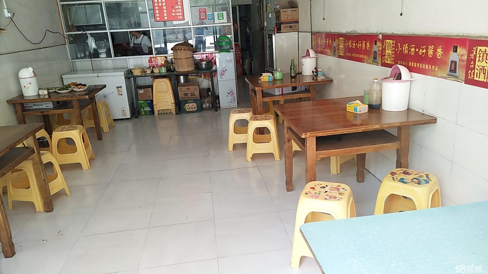 (转让) 红花岗新浦新区火爆小吃店60㎡转让，营业中