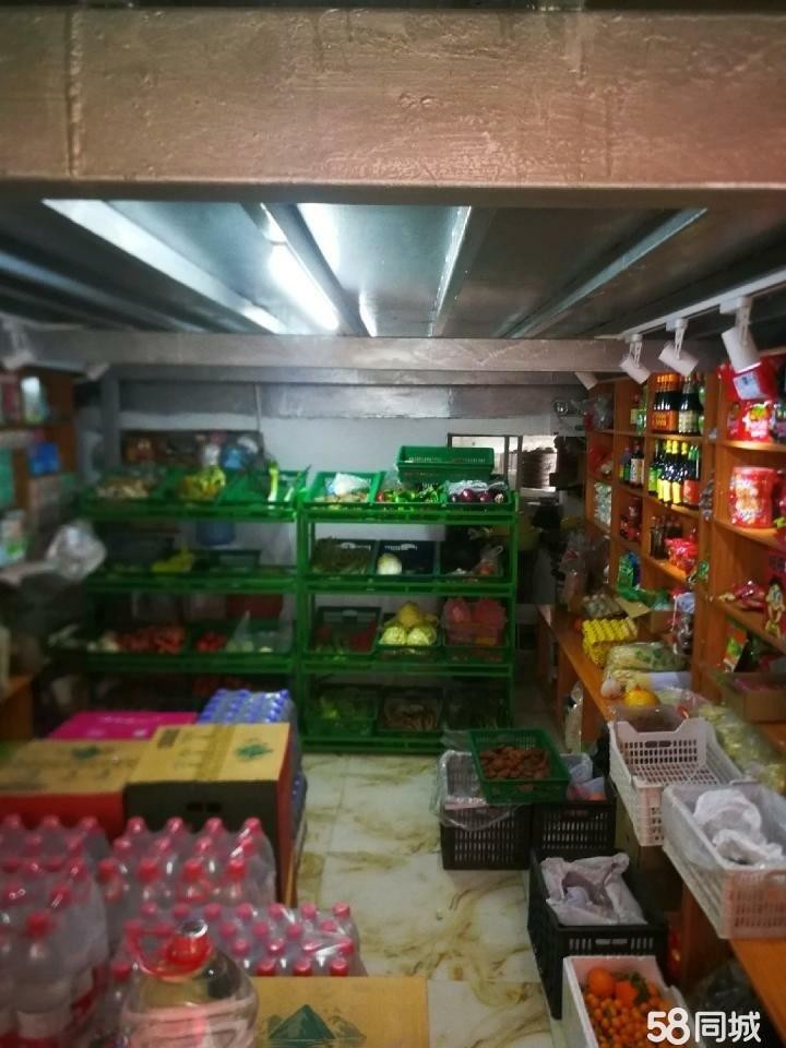 高档小区门面转让费一万 