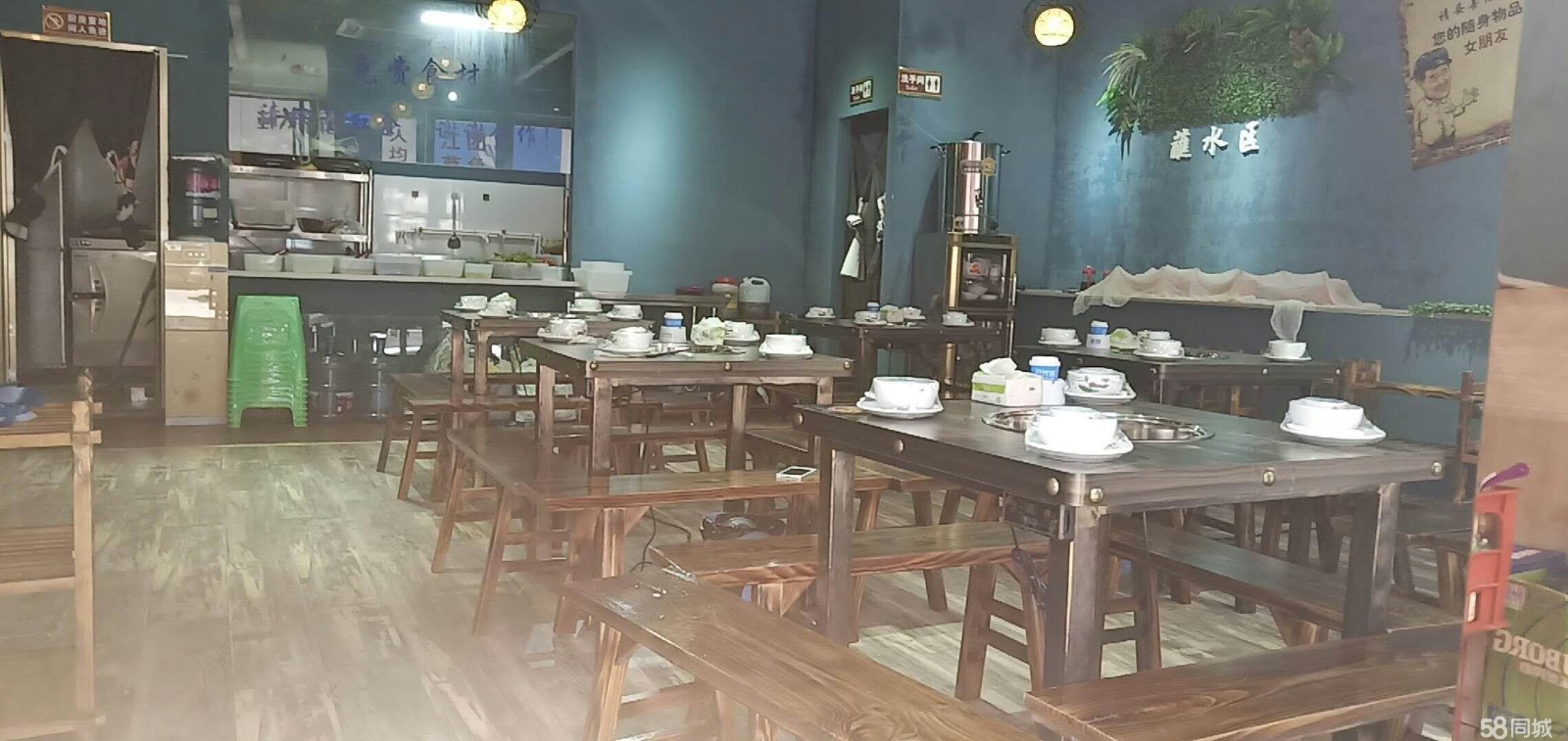 (转让) 香港路浩斯酒吧旁门面转让