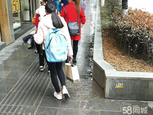 (转让) 贵州湄潭茶城街道旺铺转让