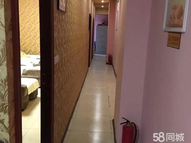 高桥 汕头路中段 贵足漫都