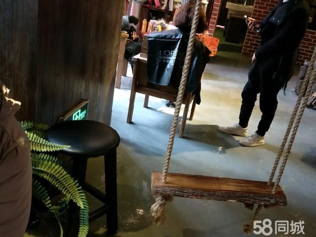 装修高档，同行即可经营，急转