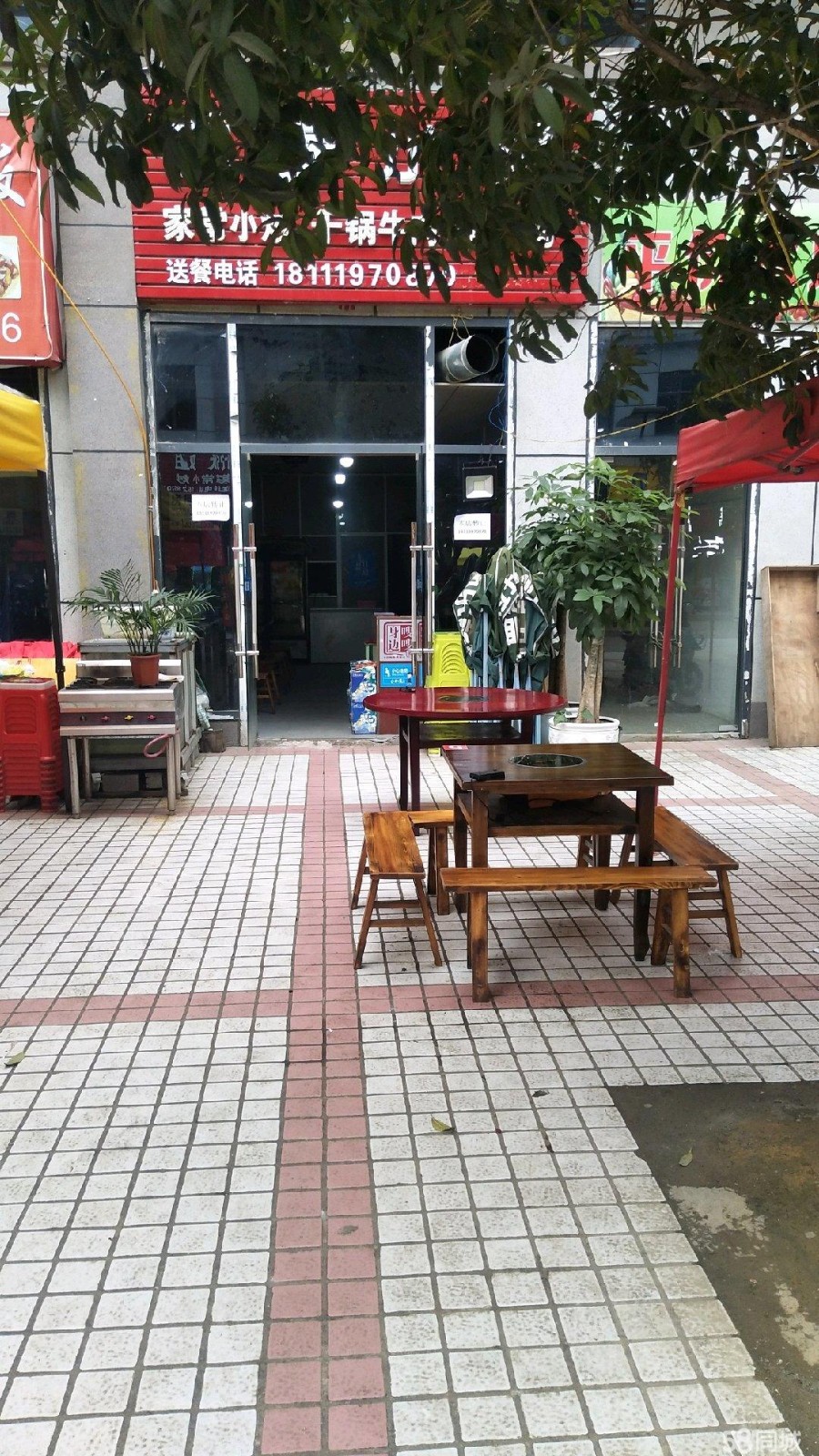 步行街店面转让，价格面议
