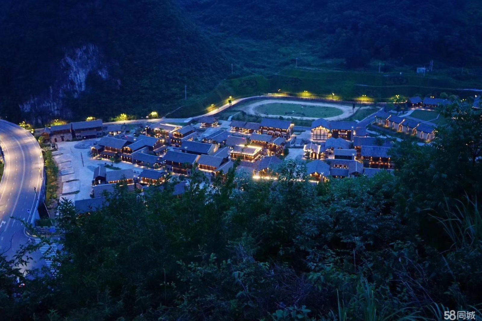 海龙囤景区独栋商铺转让