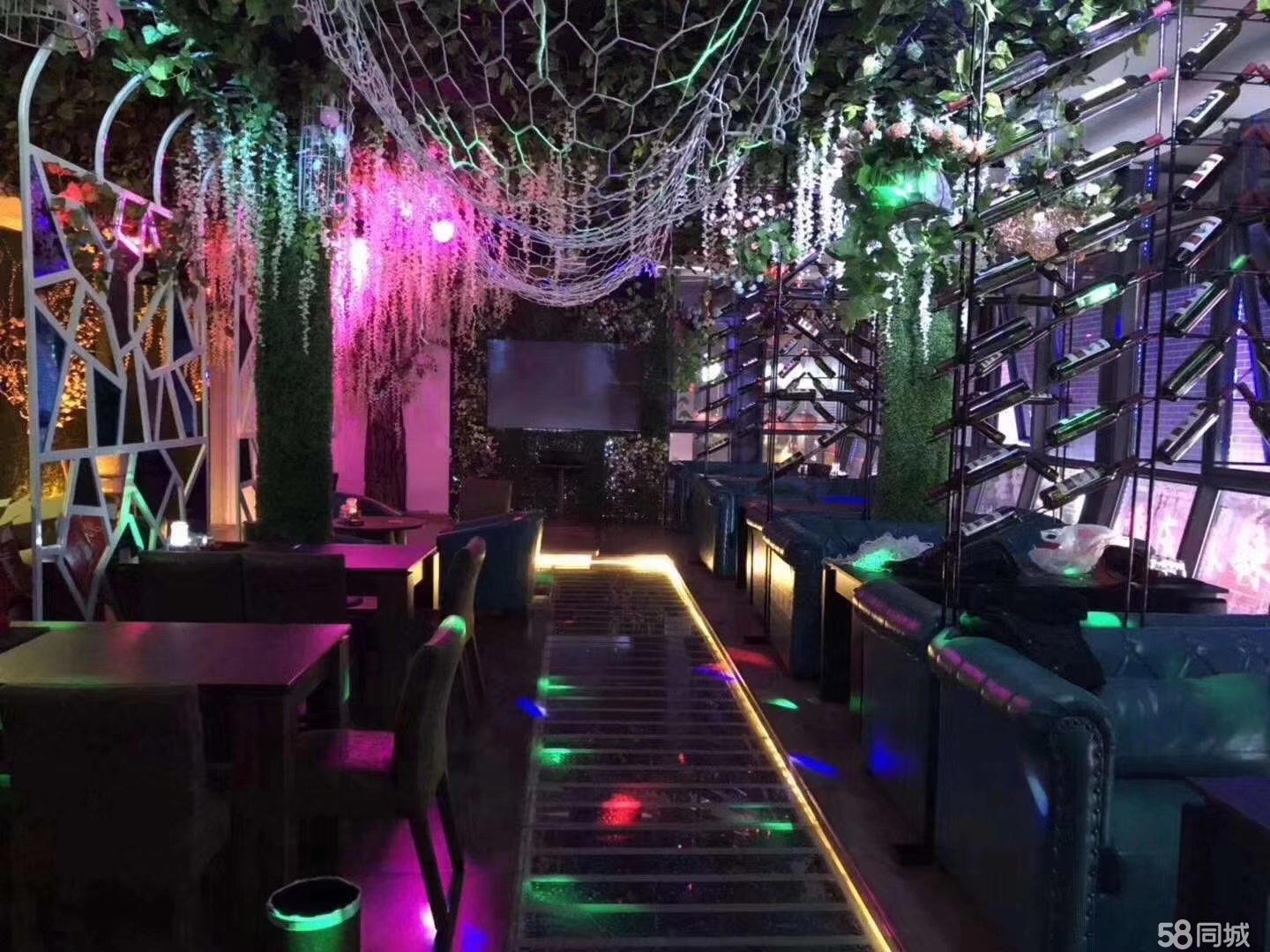 休闲娱乐--酒吧--私人影院