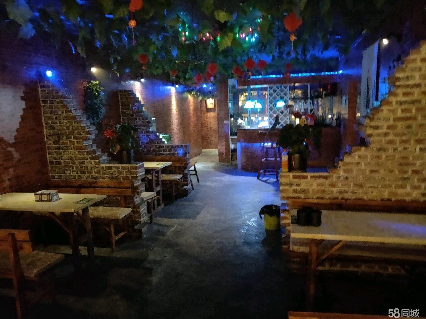 转让营业中家庭酒吧
