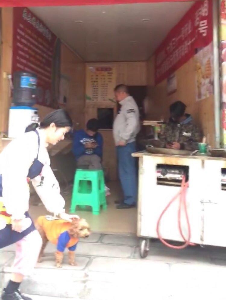 本门面经营鹅肉粉