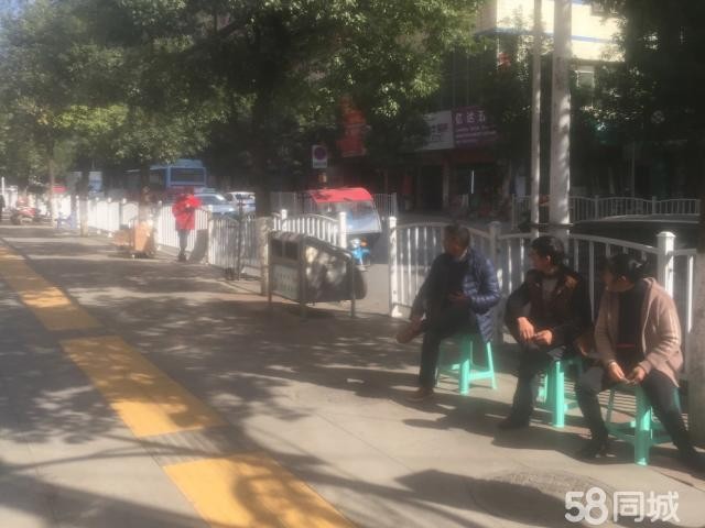 因老家有事，现将营业中店面转让，具体情况请联系
