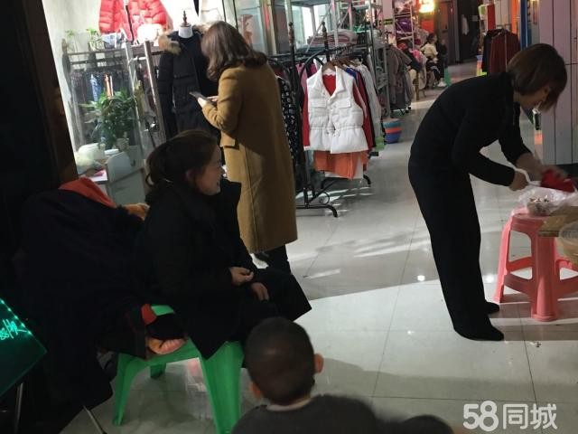 美容，纹绣店旺铺转让位置居中