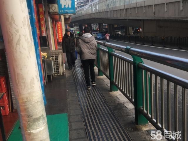 旺铺转让，大连路229号杭州小笼包