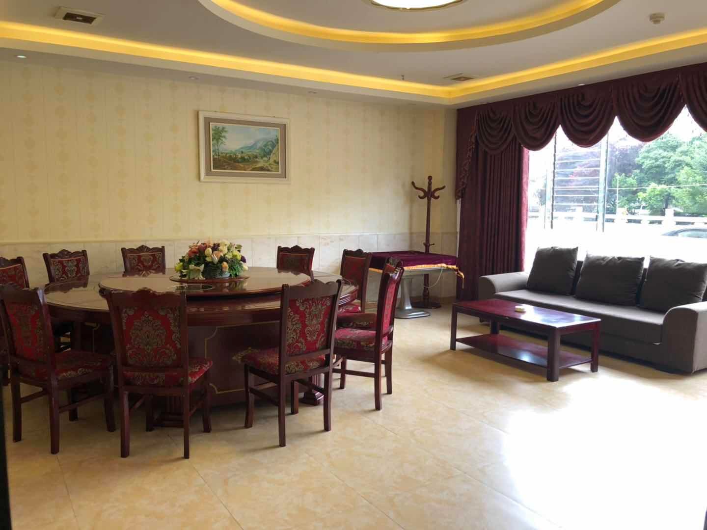 红花岗区食府转让诚心到店详谈