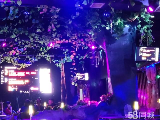  酒吧转让急着用钱