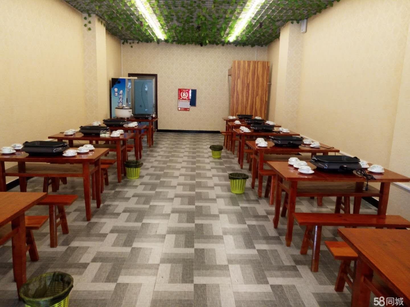  营业中餐饮门面转让