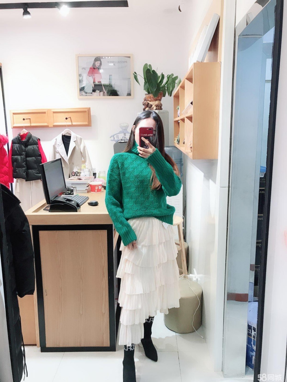 服装店低价装让，接手可经营