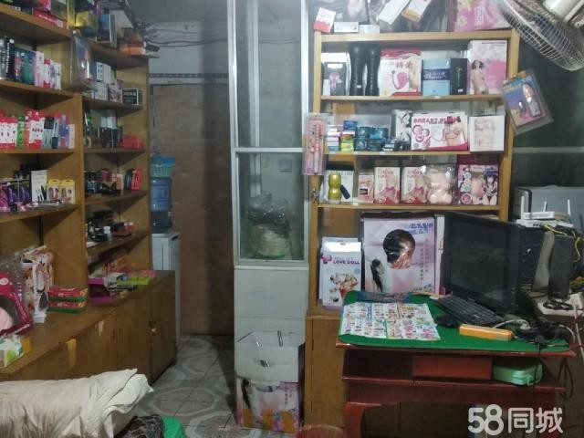 (转让) 门面整体转让，也可空转。 