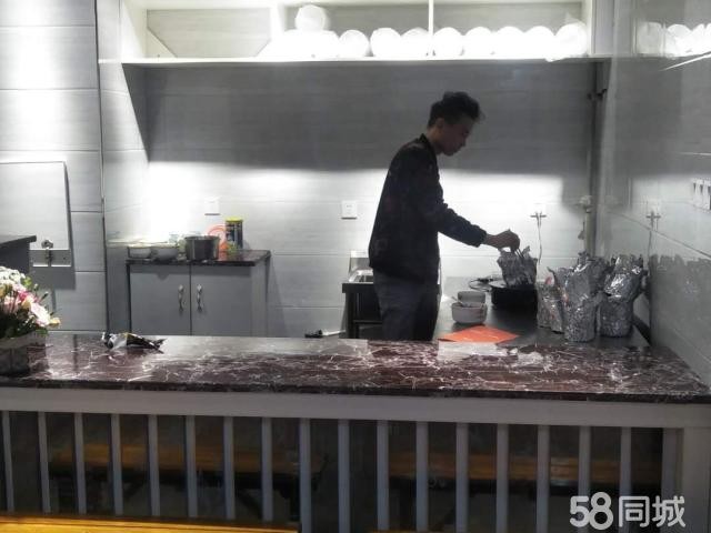 (出租) 旺铺转让，尚品天河吃喝玩乐一条街。