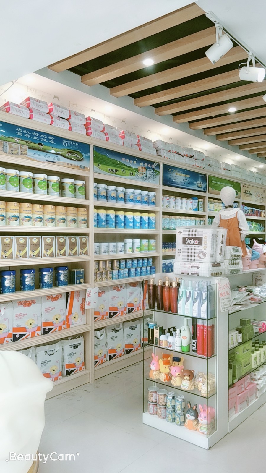 汇川区福州路盈利旺铺转让