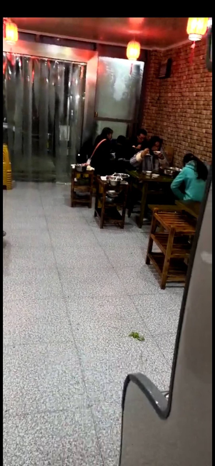 新浦大学城火爆旺铺转让