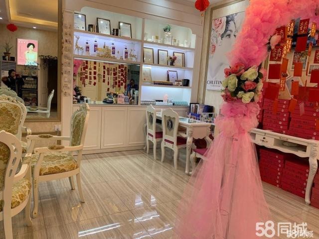 (出租) 热门珠海路美甲化妆店出租