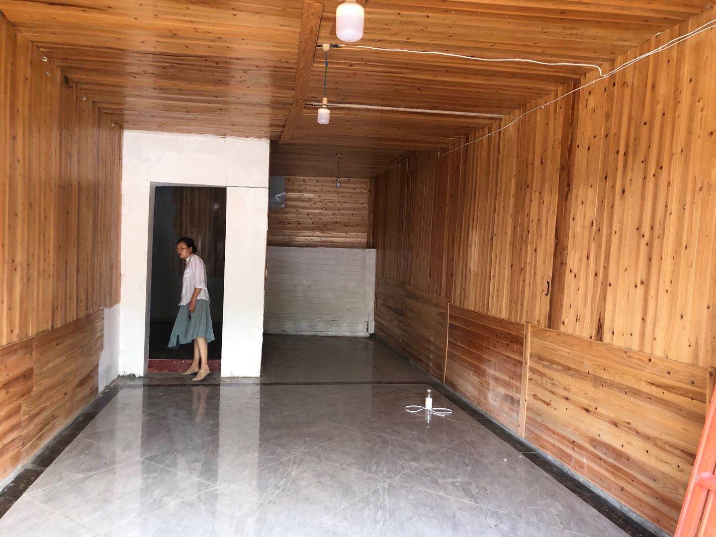 马家湾空铺出租  无转让费  地理位置很好  