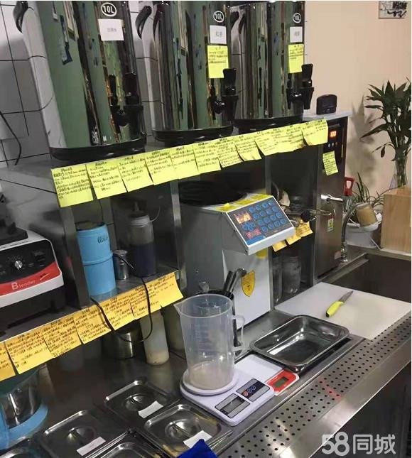 (转让)坪丰农贸市场临街狸家蛋糕店奶茶店转让