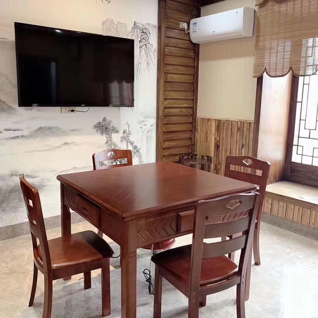 (转让)汇景大厦私房菜转让房子两套精装修，环境卫生