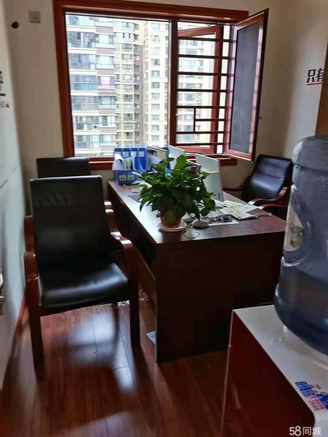 (转让酒公司转让，所有办公物品可以用，有意者私聊