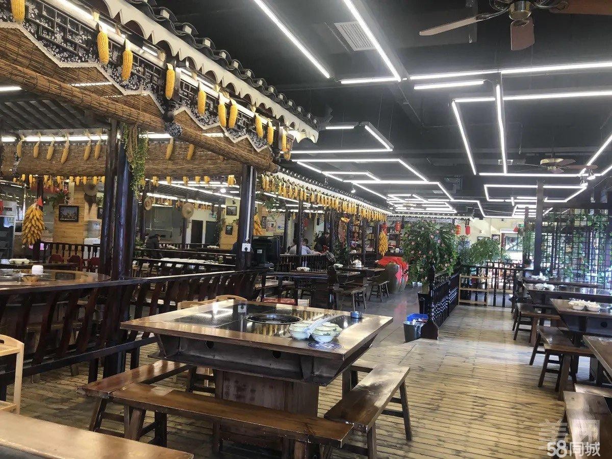 (转让)新蒲林达美食街正街门面，装修,转让新蒲小高山品牌。