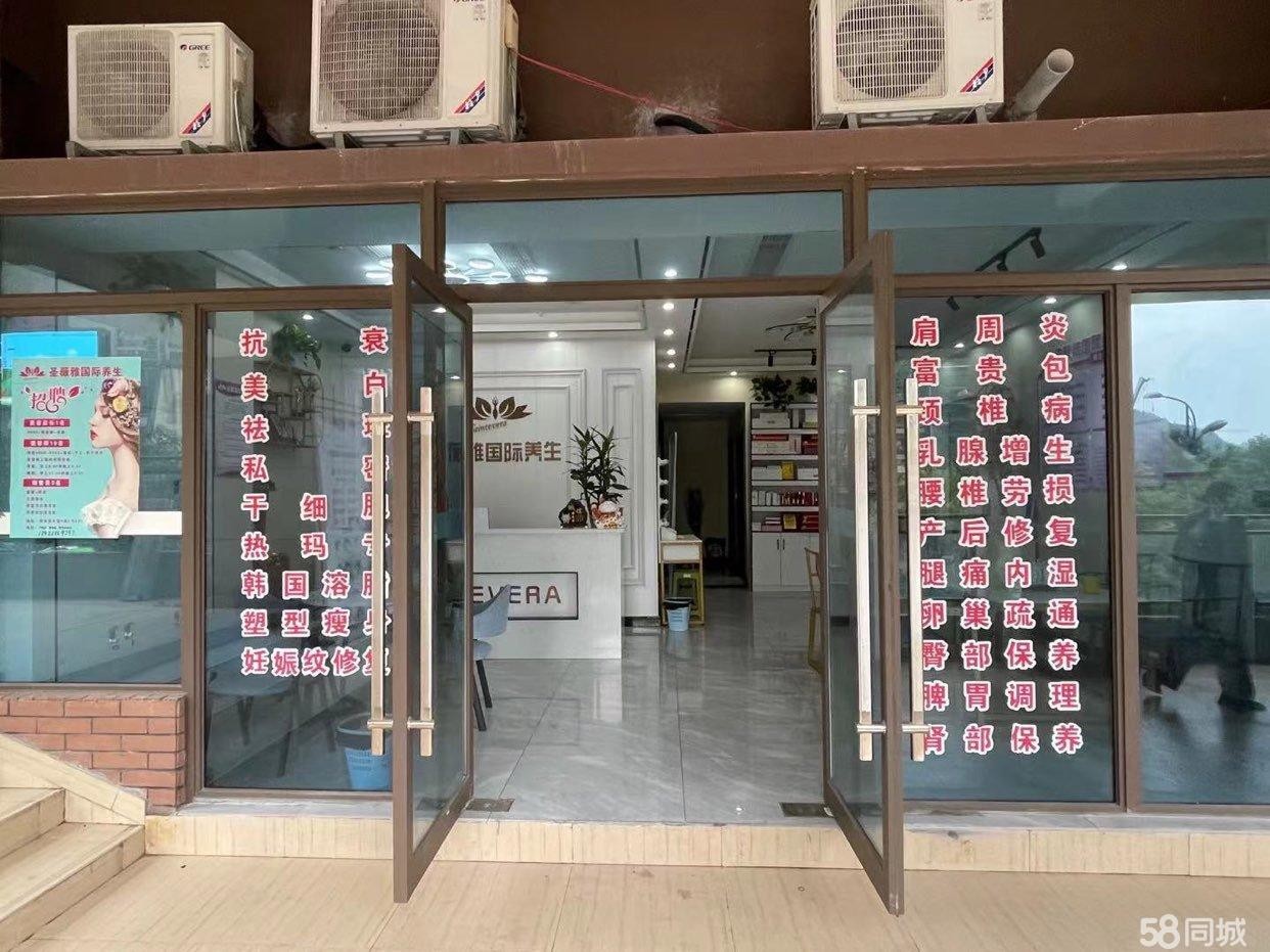 (转让)两个门面,在碧桂园天玺.国酒城对面。