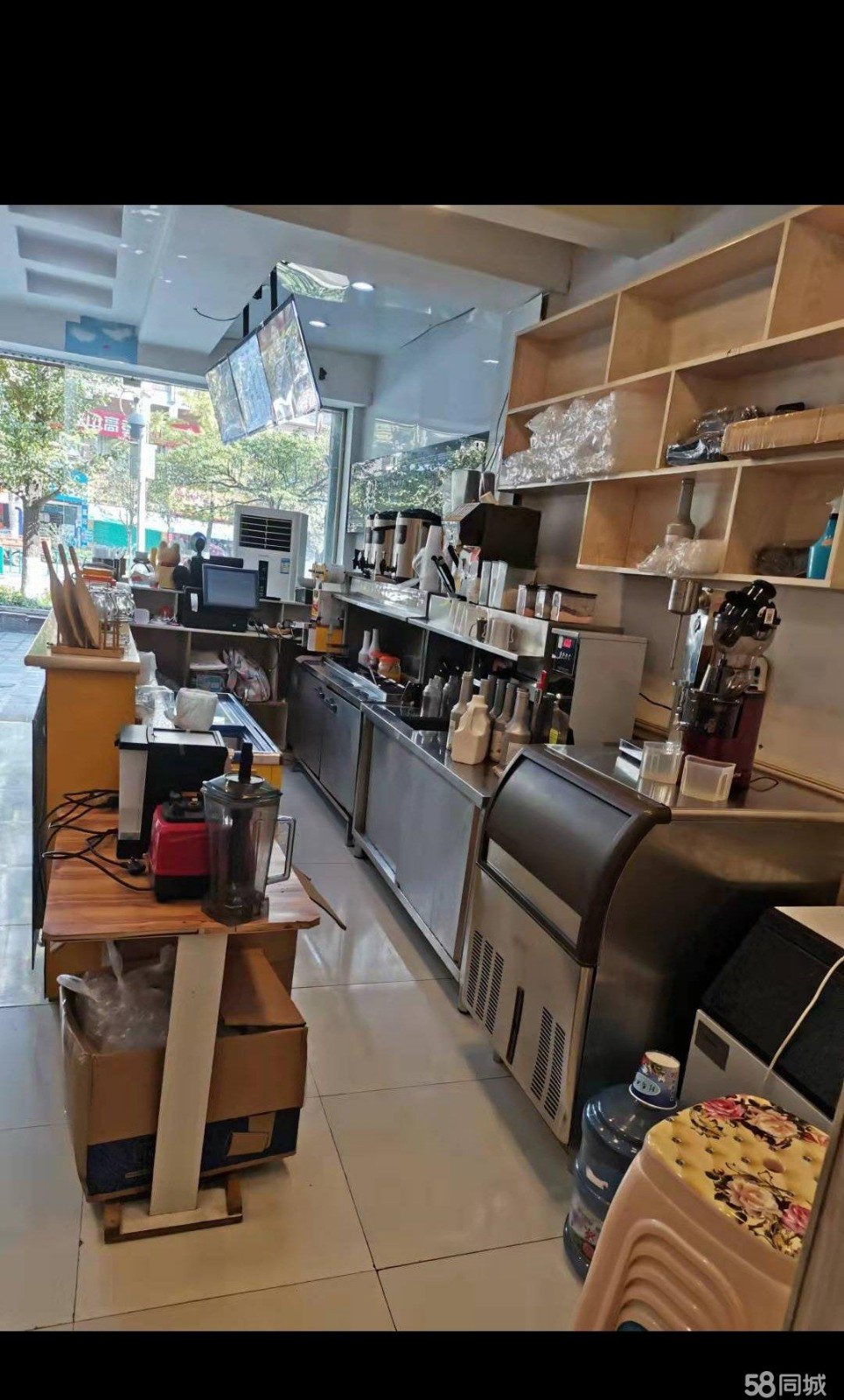 (转让)南中门口奶茶店转让,客源稳定,设备齐全,技术包教会。