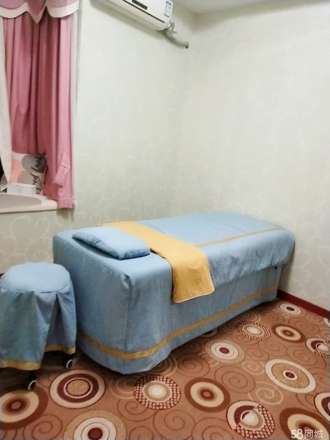 (转让)店面临街，人流量大，。