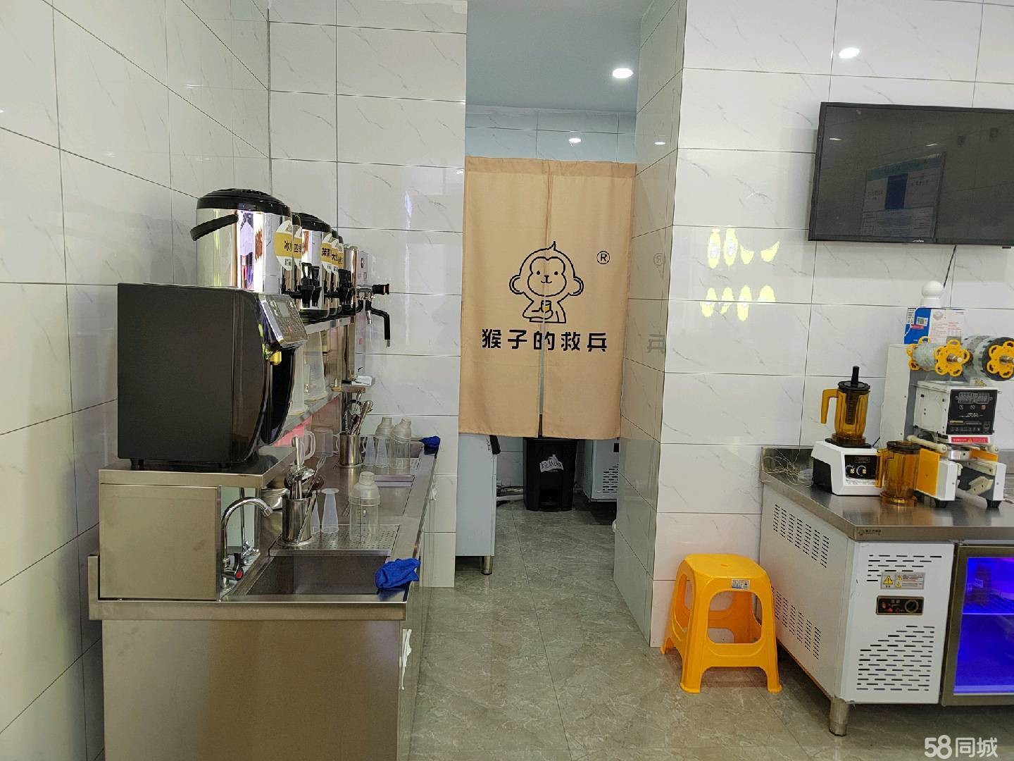 (转让)唯一国际平台亨特商场正对面，亨特商场10月份开业。