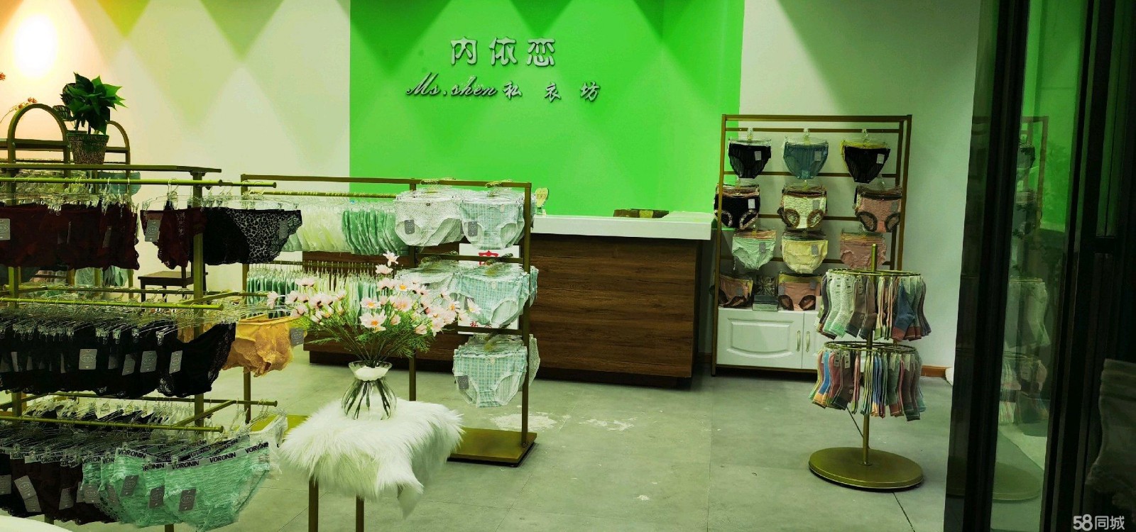 (转让)面积大，租金底，还有五个房间，适合直播卖货