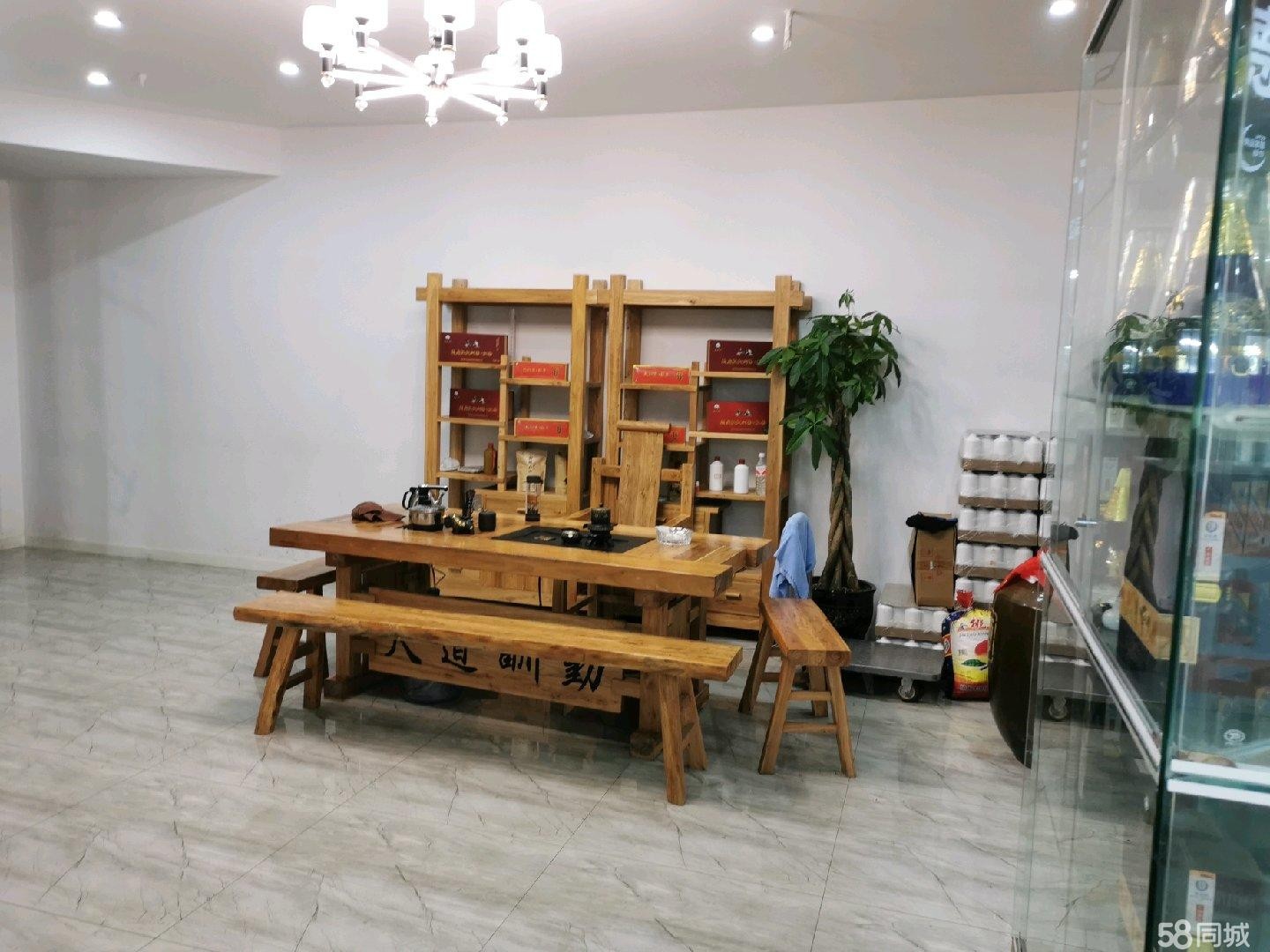 (转让)白酒品牌形象店转让。