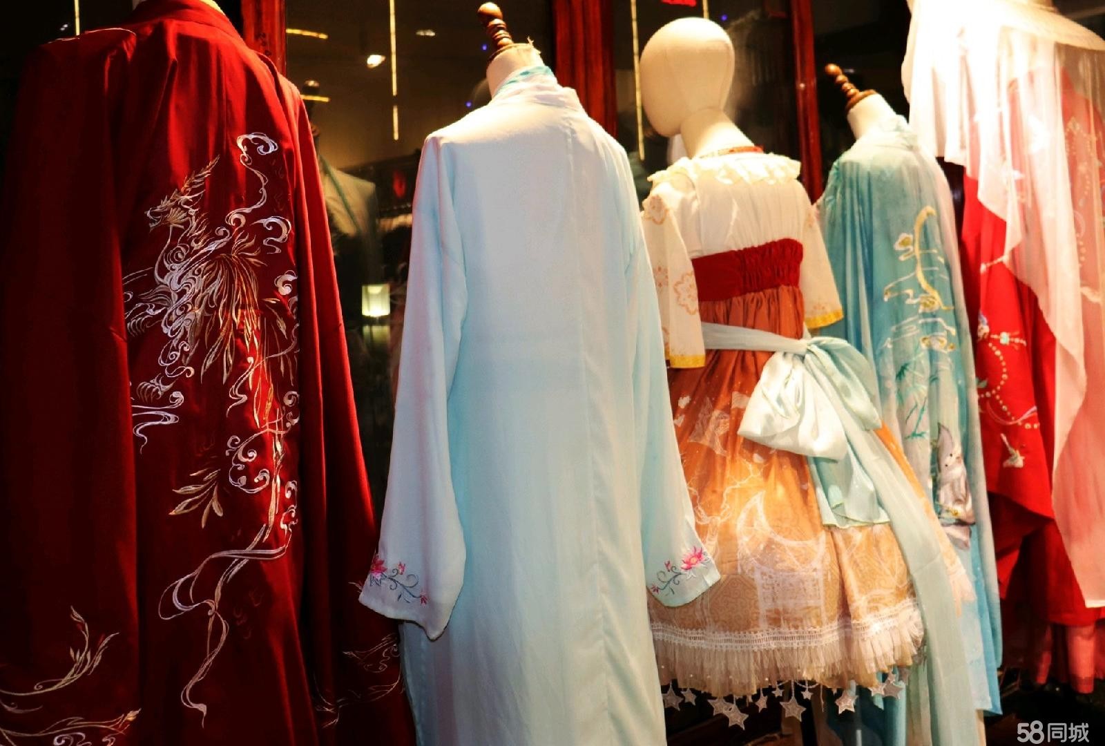 (转让)16万，遵义汉服店转让，可直接入手经营