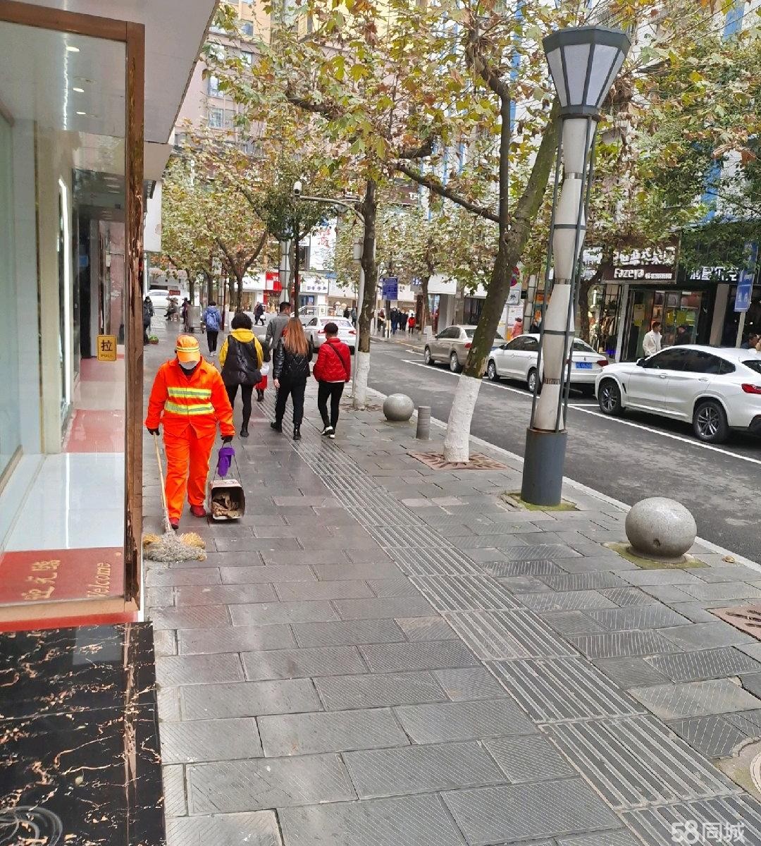 (转让)店铺位于南白繁华的商业街