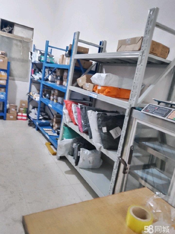 (转让)菜鸟驿站超市可卖各种零食水果
