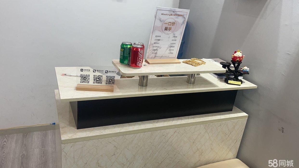 (转让)店铺的地理位置以及周边居住环境非常好店铺工作室都非常适合!