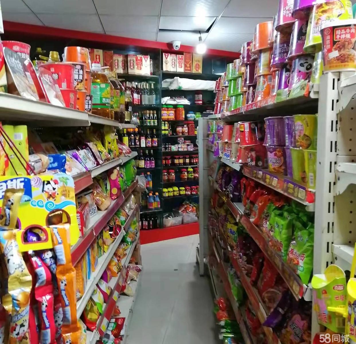(转让)I临街铺面。过往人流密集