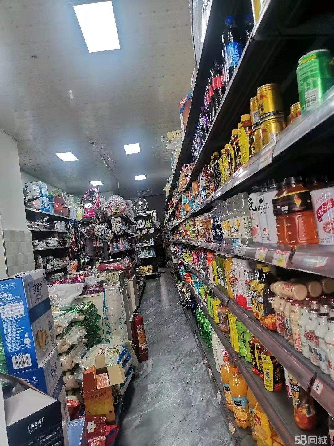 新浦还房小区便利店转让