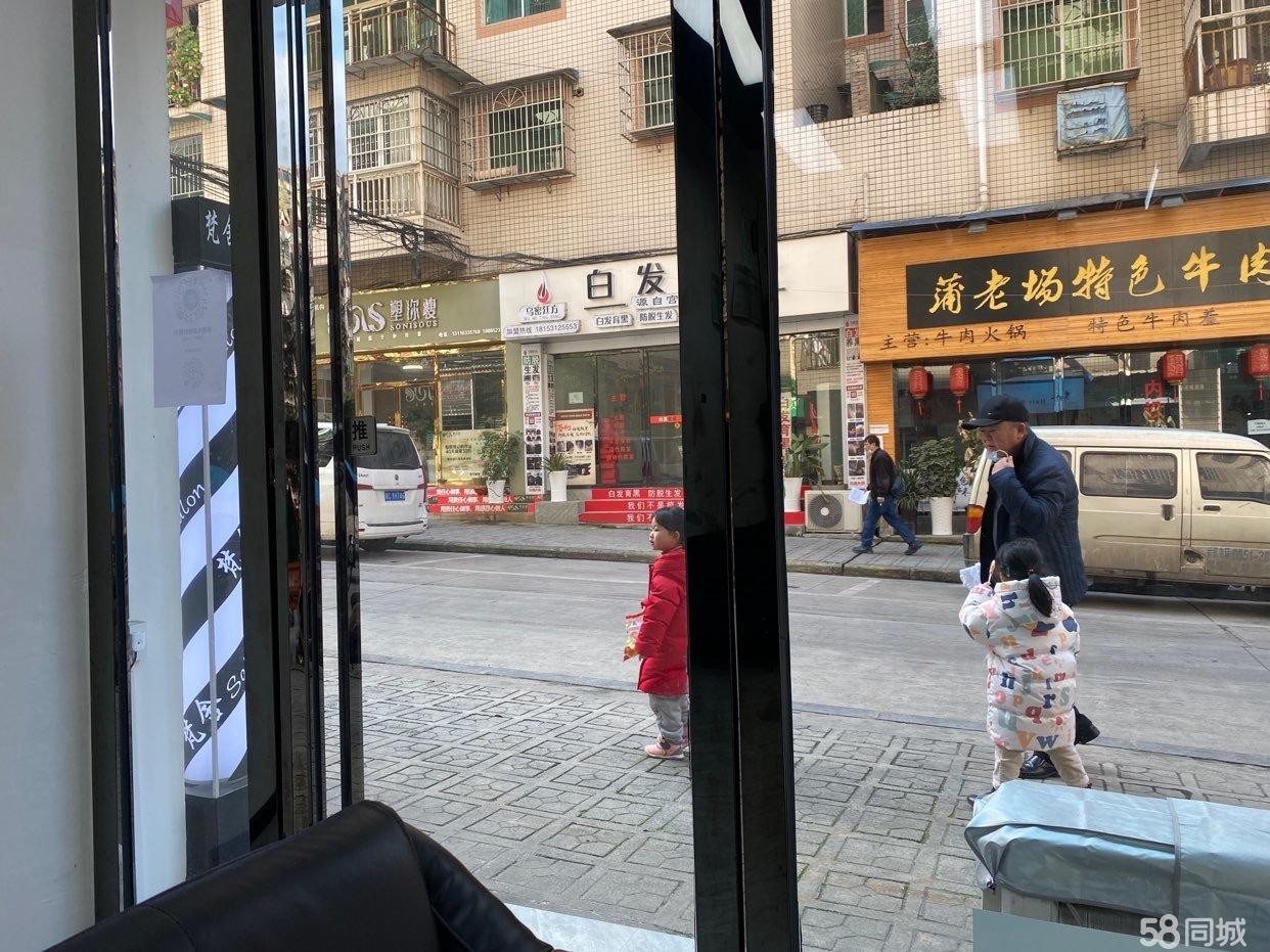 (转让)门面在宁波路王宝器麻椒鱼下面一点靠近福州路苏州路上海路