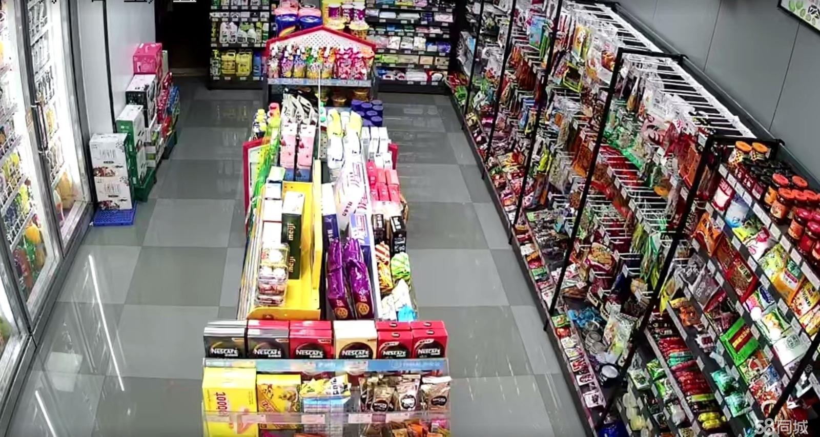 (转让)门店己完全盈利,带烟证。由于距家较远有其他事务,分身乏术。