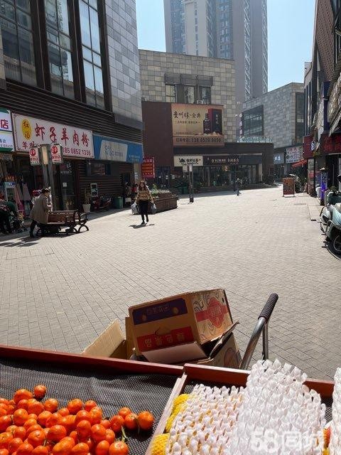 (转让)可以煮饭，住宿，有洗手间，楼上可住人，
