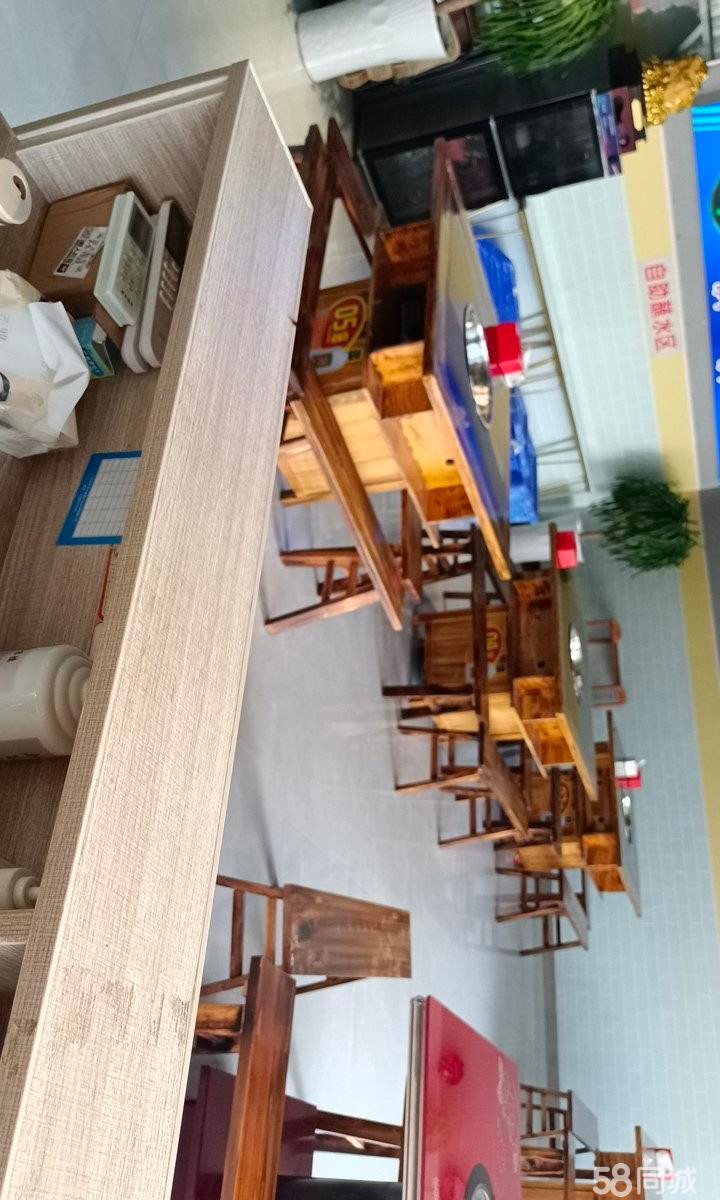 (转让)房子居中，房型方正好用