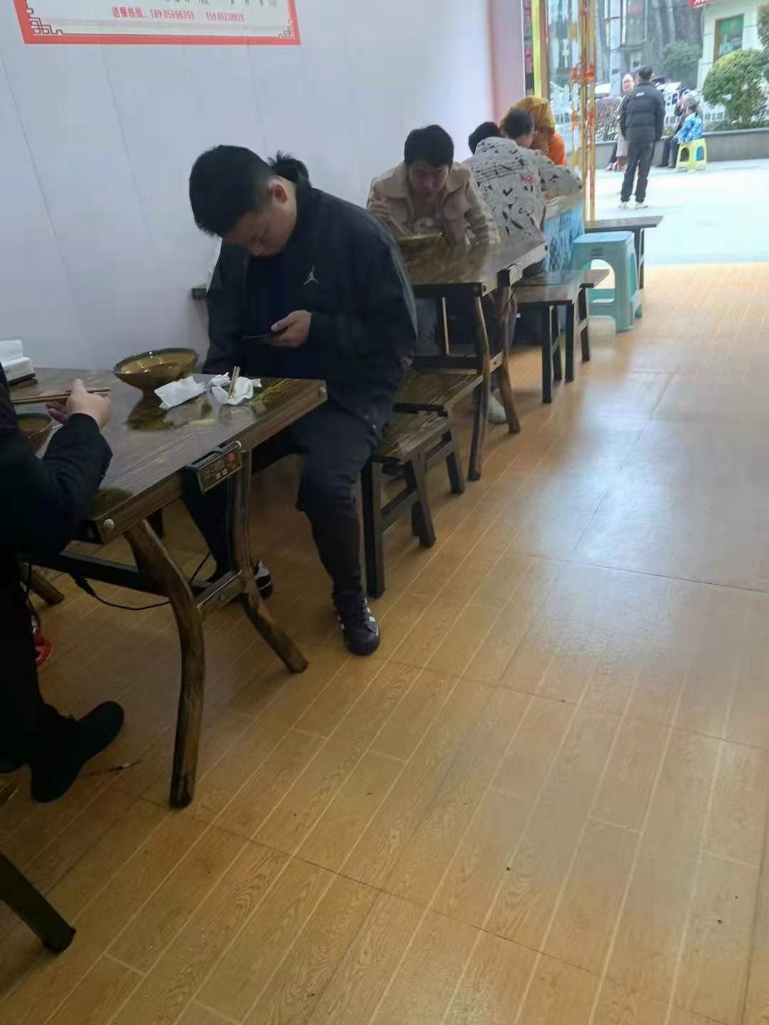 早餐店门面转让