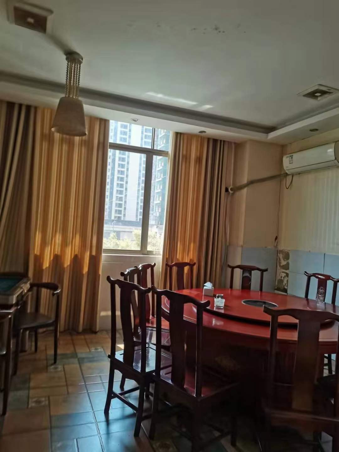 转让仁怀餐馆