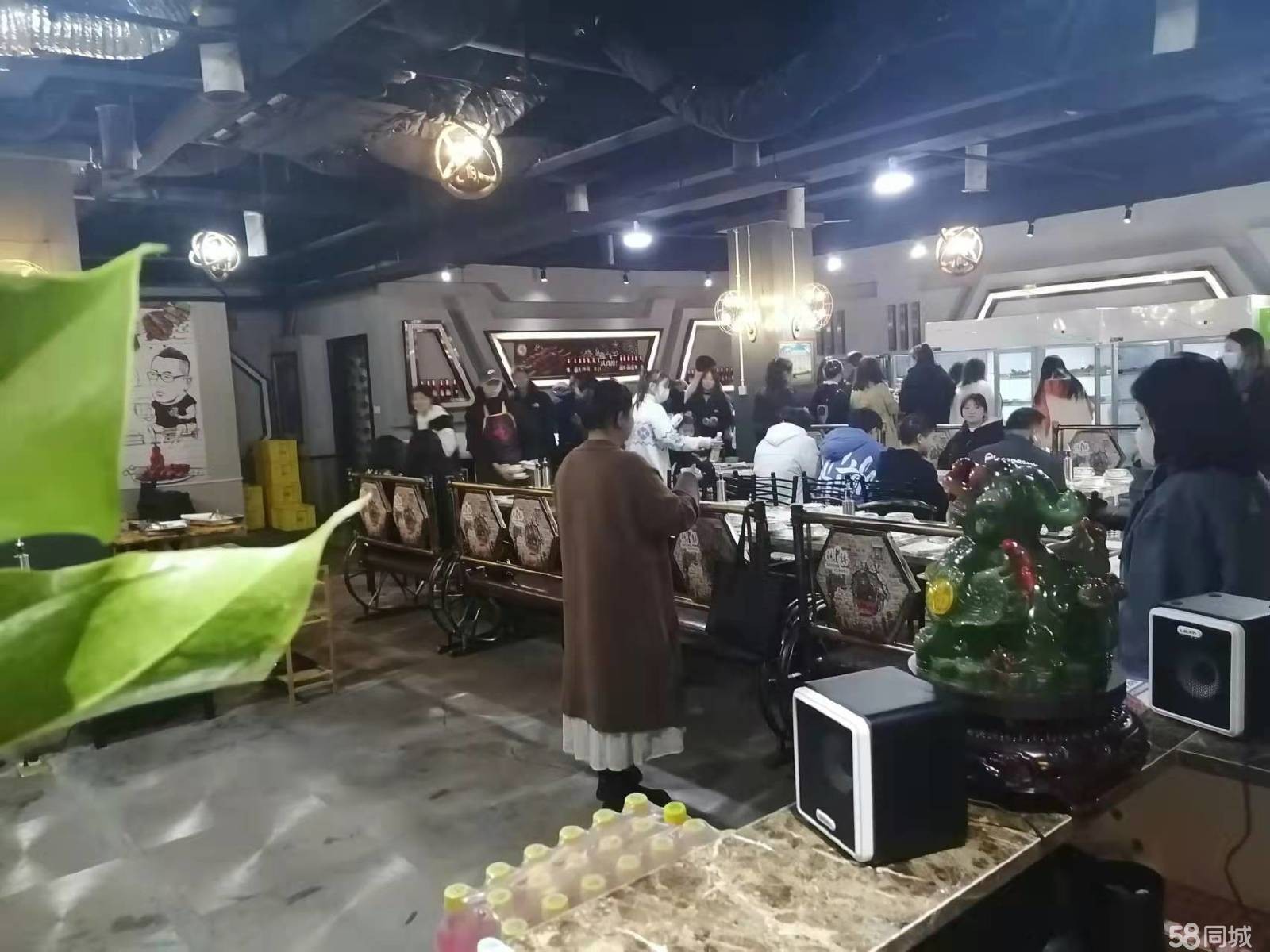(转让)精装修,设备齐全，空间大