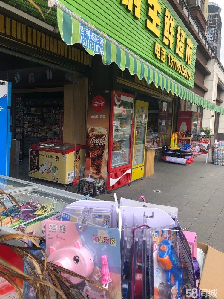 (转让)临街门面，门面合同6年可续签,