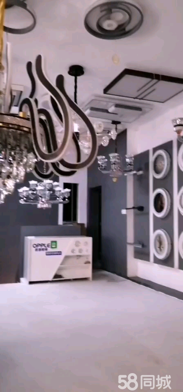 (转让)灯饰卫浴店铺转让，本人有其他所有经营忍痛割爱，
